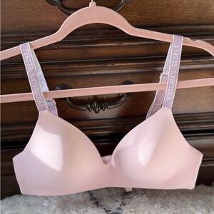 Victoria’s secret bra